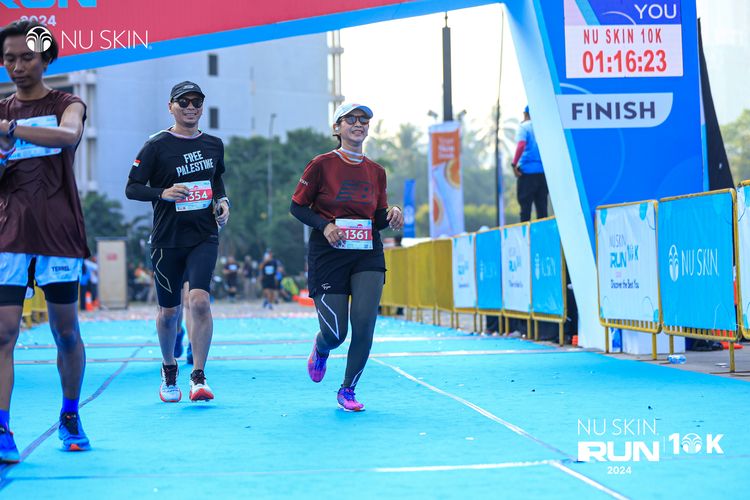 Race photo from Nu Skin Run 10K