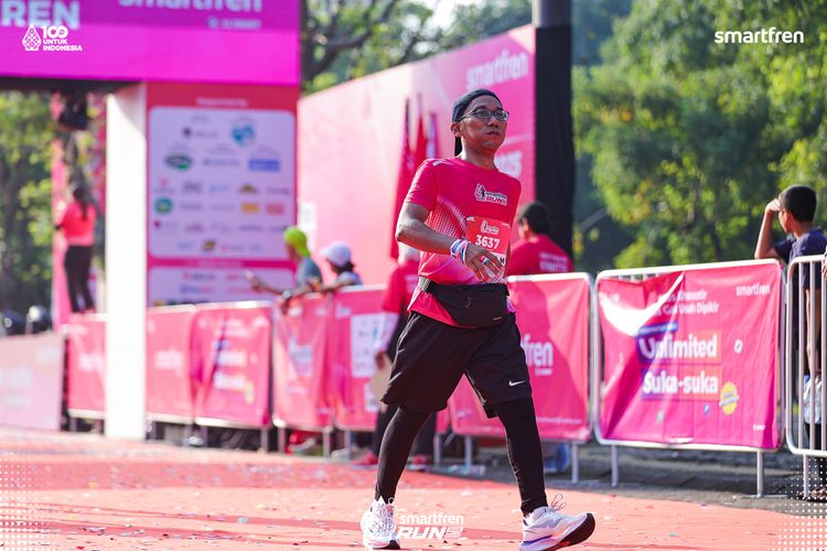 Race photo from Smartfren Run 2025 