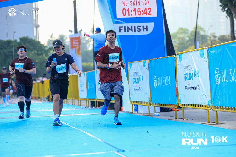 Race photo from Nu Skin Run 10K