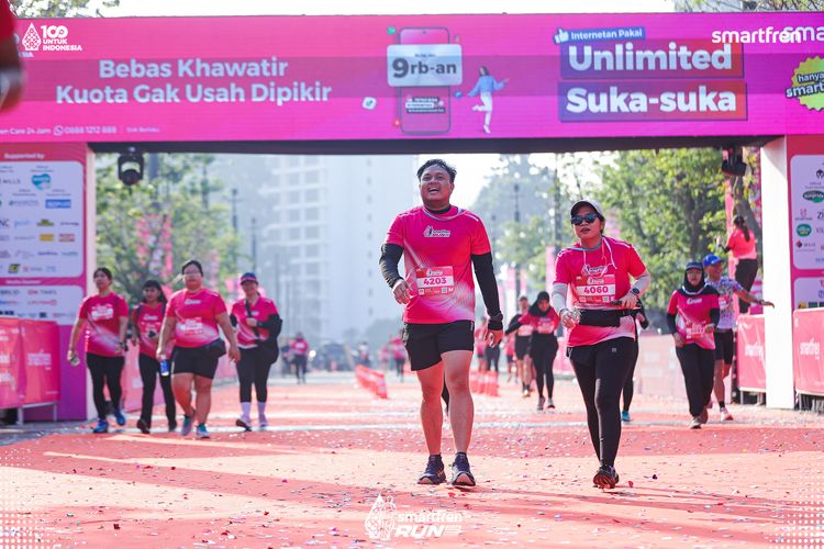Race photo from Smartfren Run 2025 