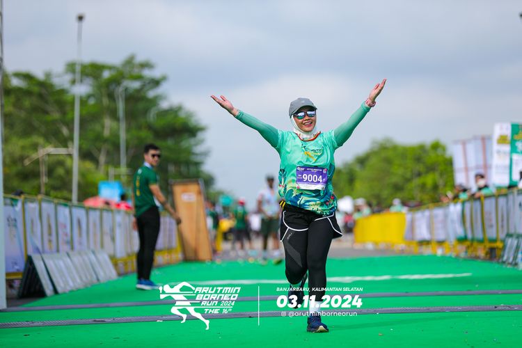 Race photo from Arutmin Borneo Run 2024
