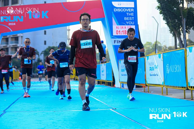 Race photo from Nu Skin Run 10K