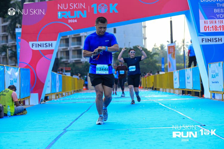 Race photo from Nu Skin Run 10K