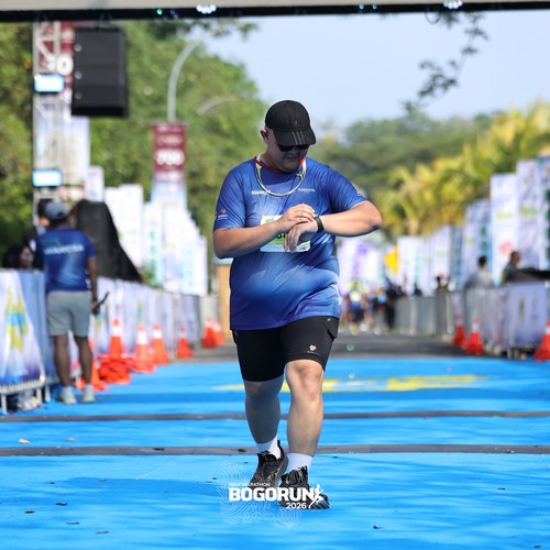 Race photo from BOGORUN 2026