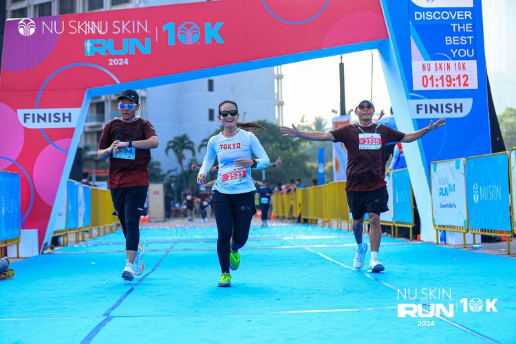 Race photo from Nu Skin Run 10K