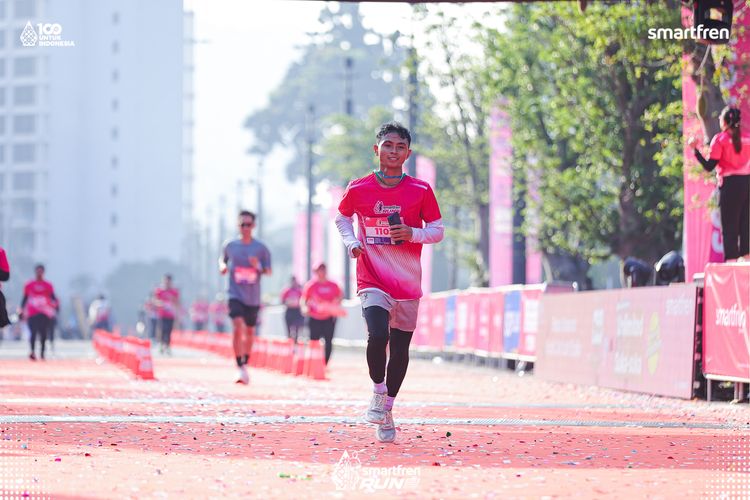 Race photo from Smartfren Run 2025 