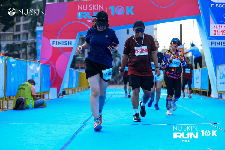 Race photo from Nu Skin Run 10K