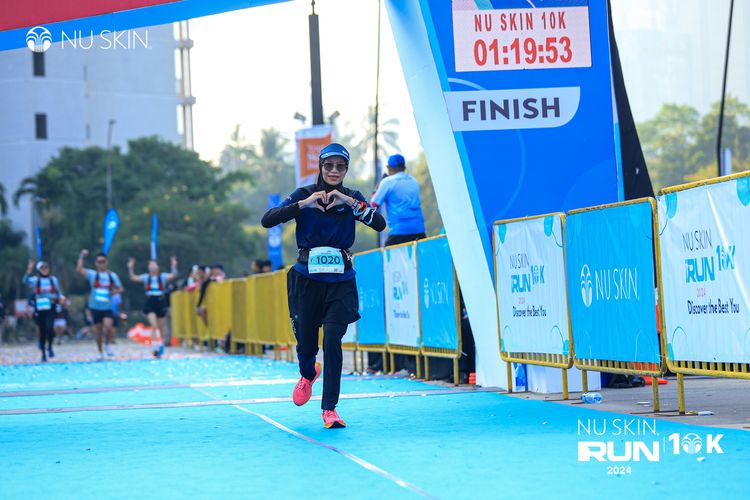 Race photo from Nu Skin Run 10K