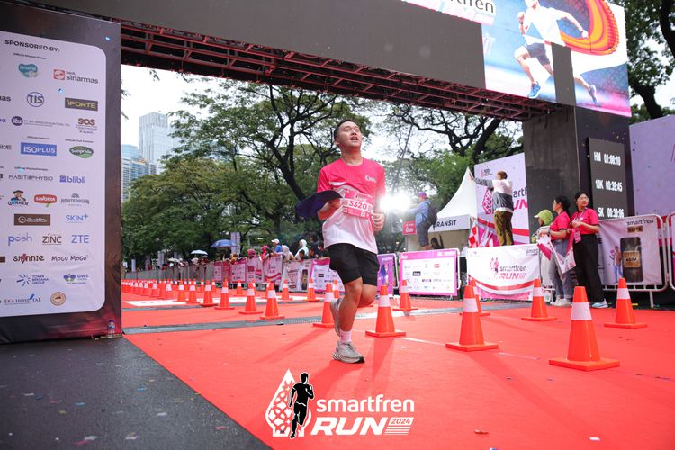 Race photo from Smartfren Run 2024