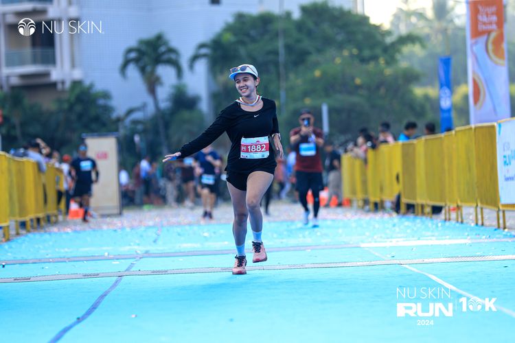Race photo from Nu Skin Run 10K