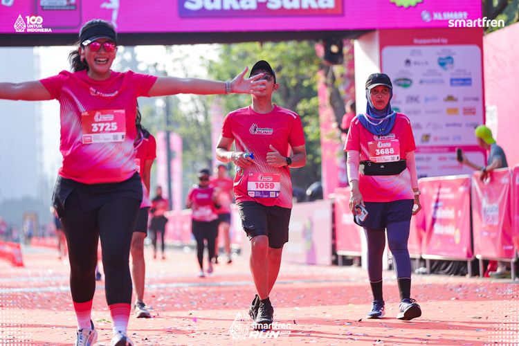 Race photo from Smartfren Run 2025 
