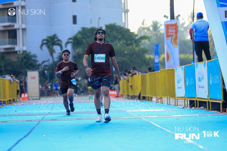 Race photo from Nu Skin Run 10K
