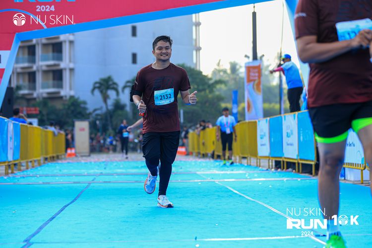 Race photo from Nu Skin Run 10K