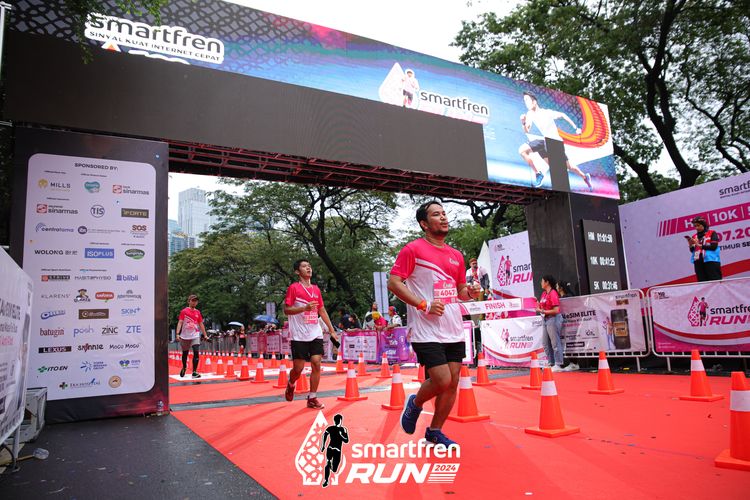 Race photo from Smartfren Run 2024