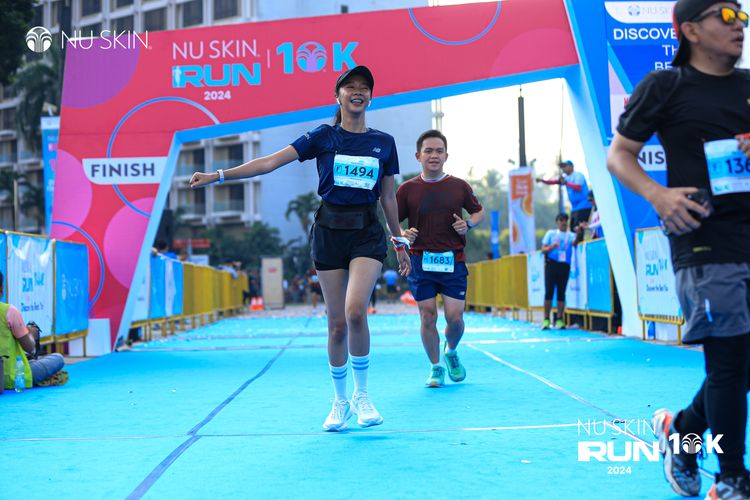 Race photo from Nu Skin Run 10K