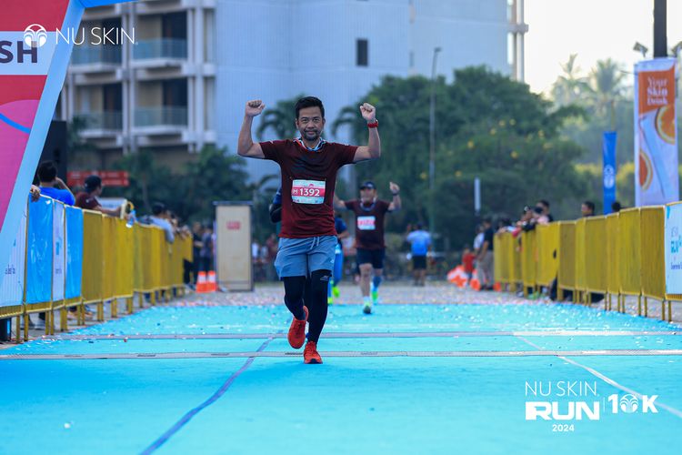 Race photo from Nu Skin Run 10K