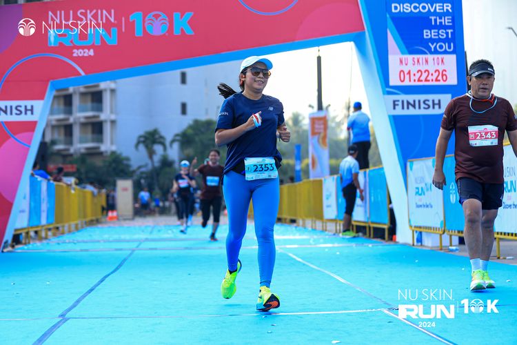 Race photo from Nu Skin Run 10K
