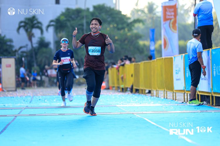 Race photo from Nu Skin Run 10K
