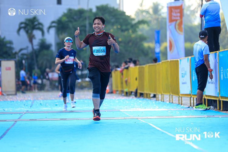 Race photo from Nu Skin Run 10K