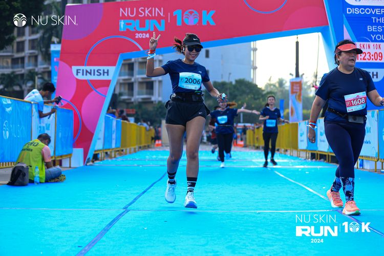Race photo from Nu Skin Run 10K