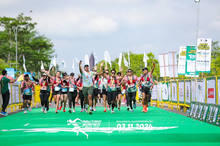 Race photo from Arutmin Borneo Run 2024