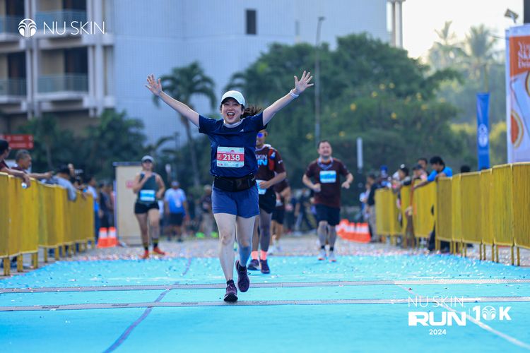 Race photo from Nu Skin Run 10K