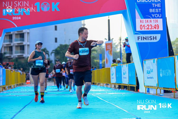 Race photo from Nu Skin Run 10K