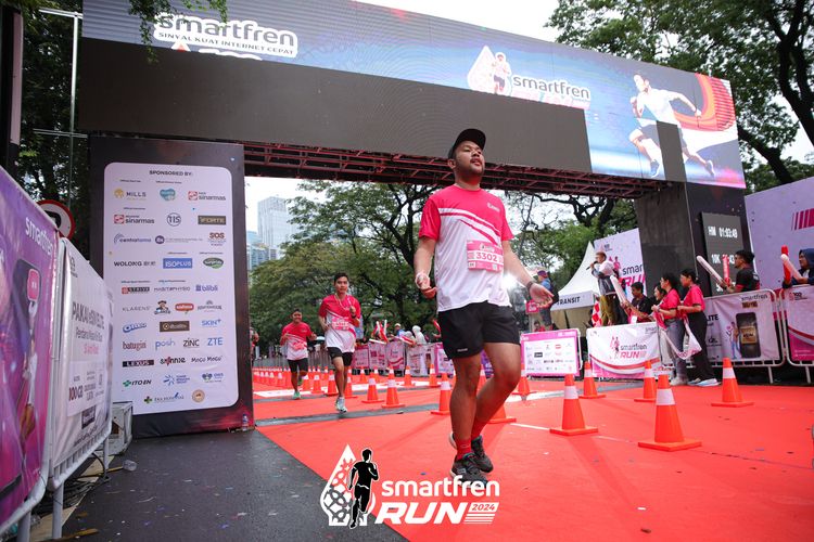 Race photo from Smartfren Run 2024
