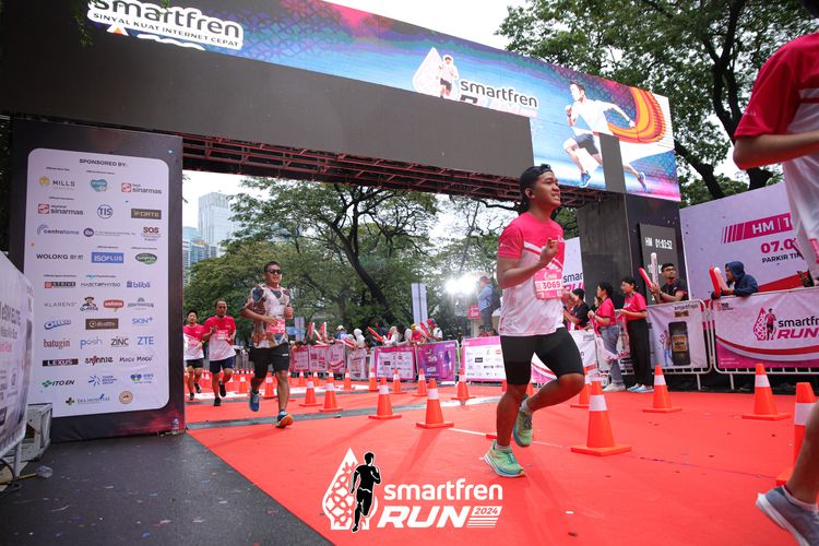 Race photo from Smartfren Run 2024
