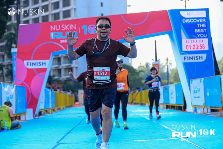 Race photo from Nu Skin Run 10K