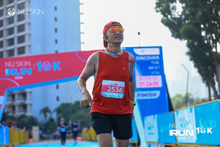 Race photo from Nu Skin Run 10K