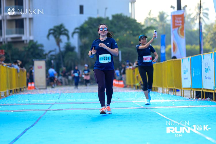 Race photo from Nu Skin Run 10K