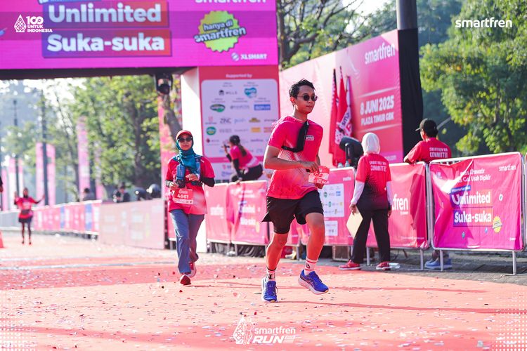 Race photo from Smartfren Run 2025 