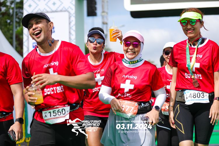 Race photo from Arutmin Borneo Run 2024