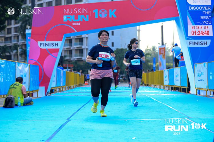 Race photo from Nu Skin Run 10K