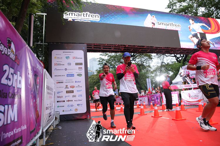 Race photo from Smartfren Run 2024