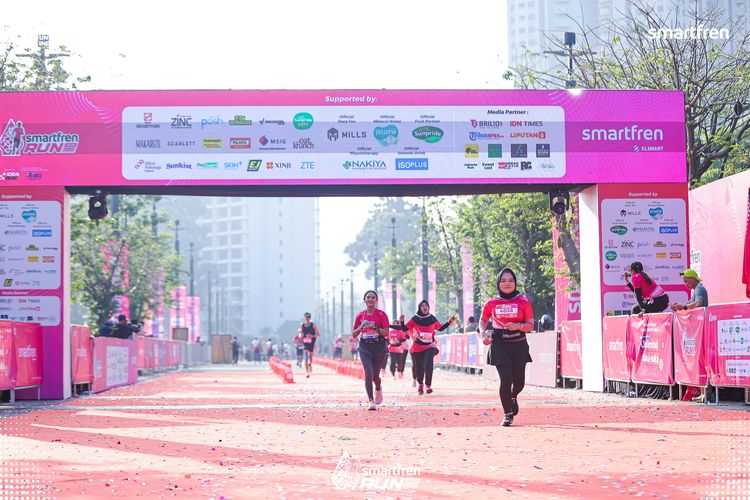 Race photo from Smartfren Run 2025 
