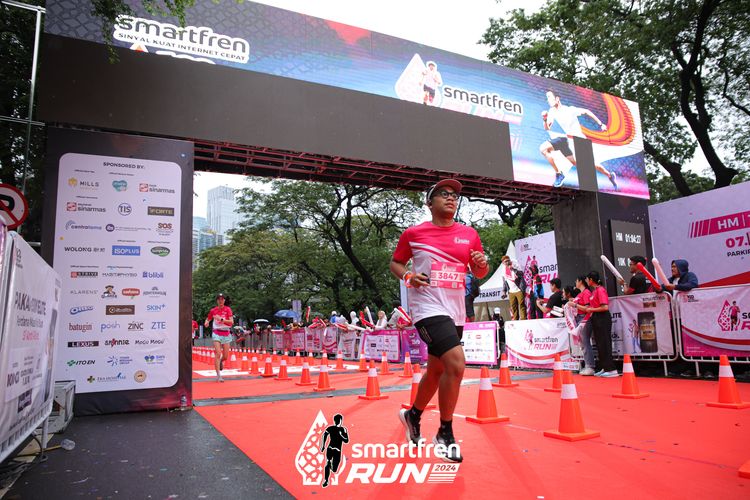 Race photo from Smartfren Run 2024