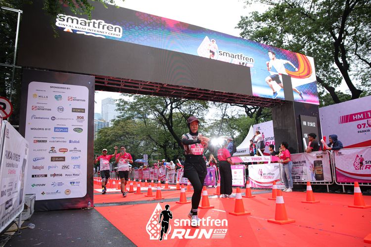 Race photo from Smartfren Run 2024