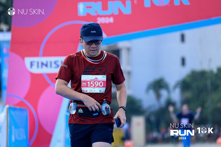 Race photo from Nu Skin Run 10K