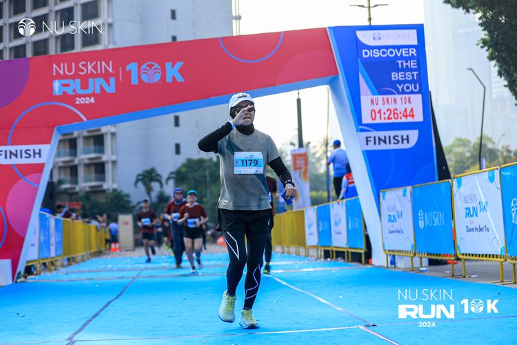 Race photo from Nu Skin Run 10K