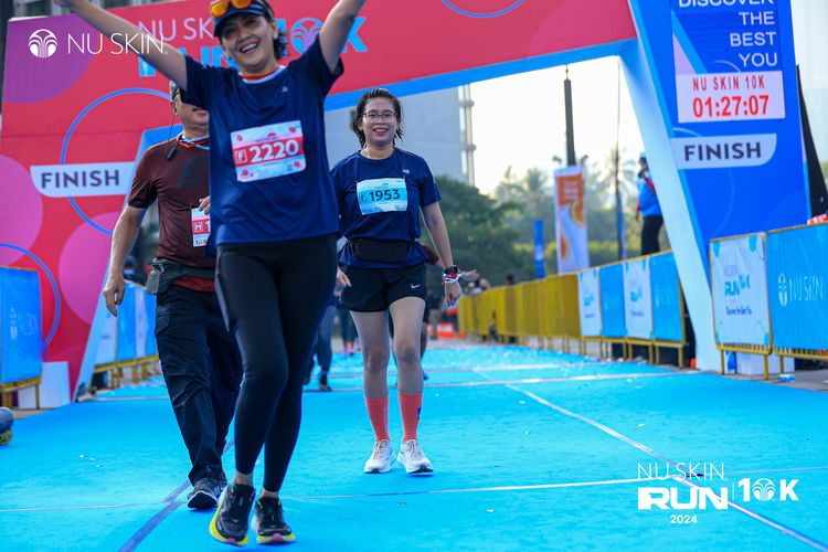 Race photo from Nu Skin Run 10K