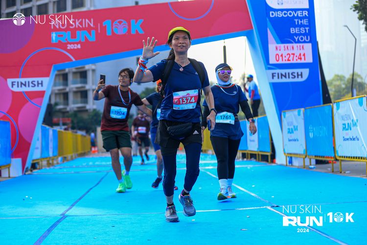 Race photo from Nu Skin Run 10K