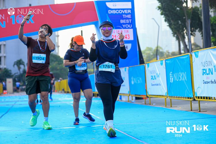 Race photo from Nu Skin Run 10K