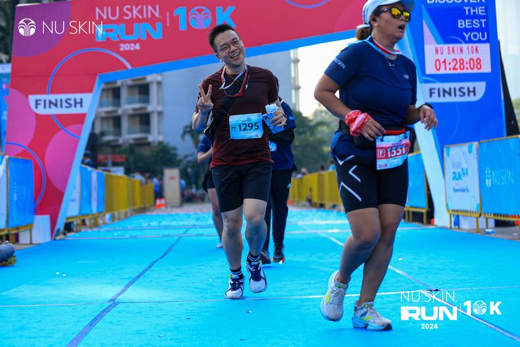 Race photo from Nu Skin Run 10K