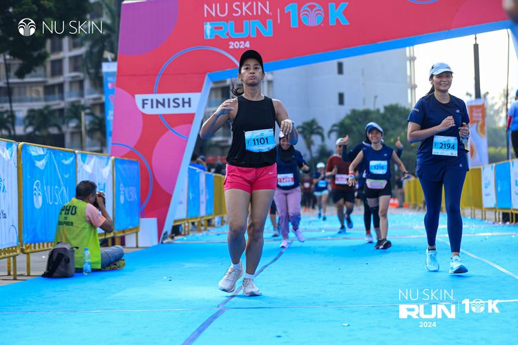 Race photo from Nu Skin Run 10K