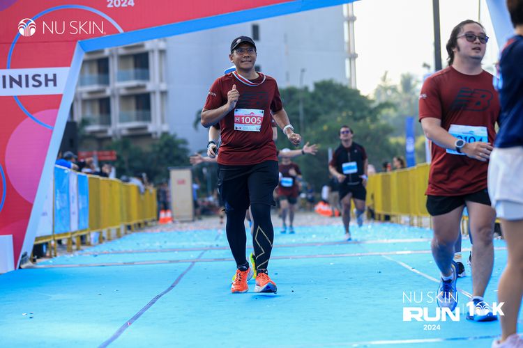 Race photo from Nu Skin Run 10K