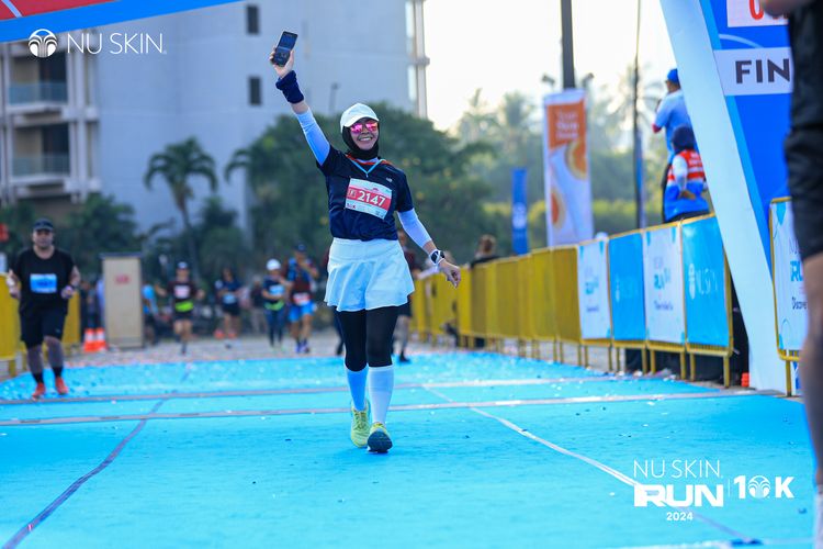Race photo from Nu Skin Run 10K