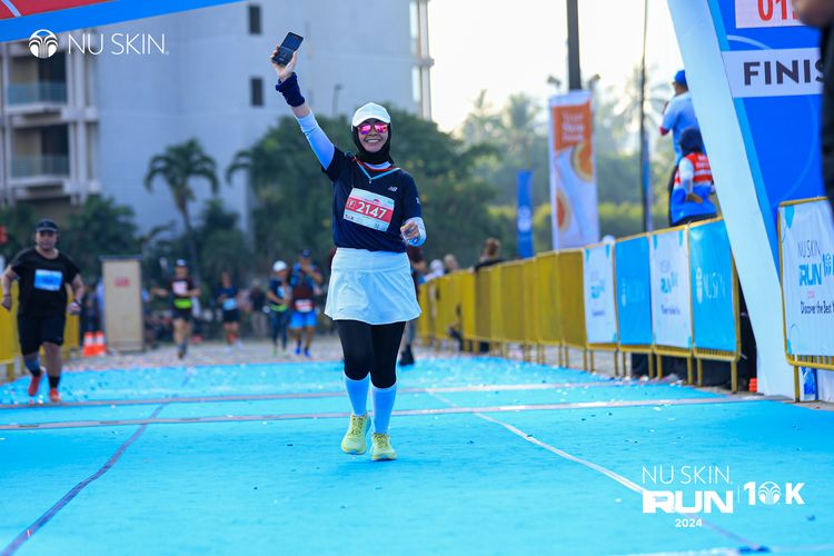 Race photo from Nu Skin Run 10K