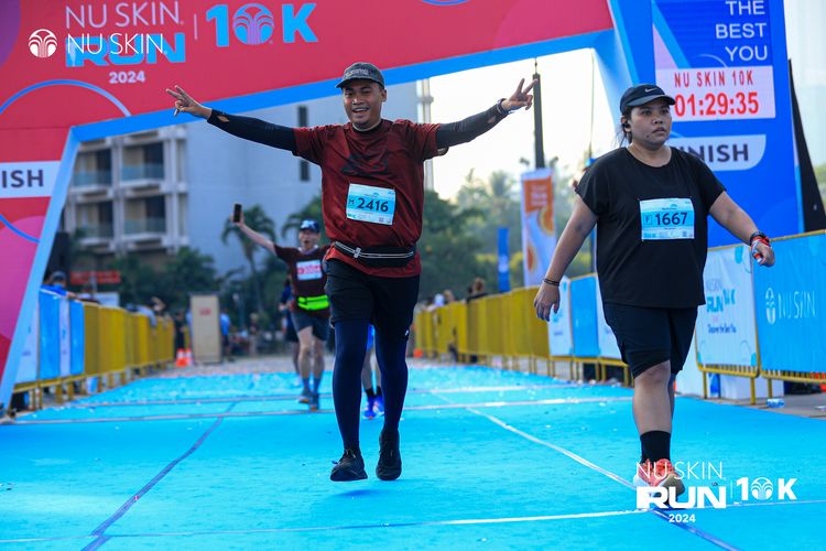 Race photo from Nu Skin Run 10K